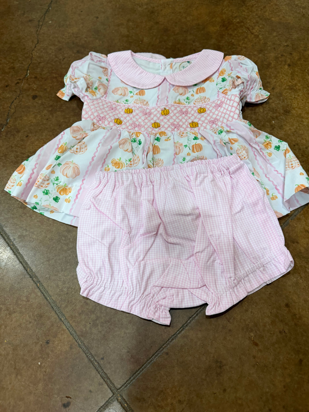 Pumpkin & Bow Smocked Diaper Set